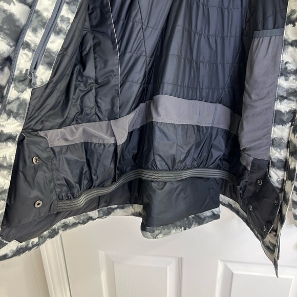 MOUNTAIN HARDWARE Barnsie Recco Gray Watercolor Hooded Jacket Womens size Small - Picture 5 of 11